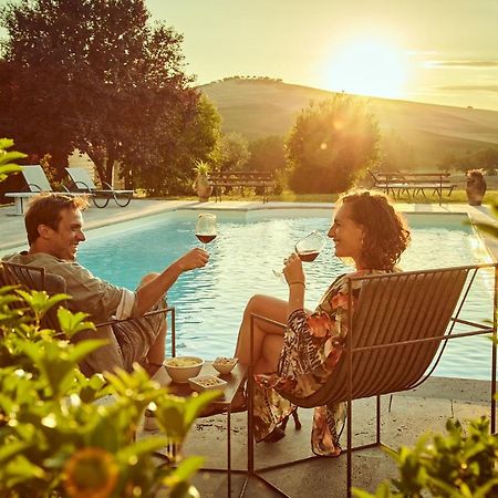 Agriturismo Lunadoro مونتيتشيلو المظهر الخارجي الصورة
