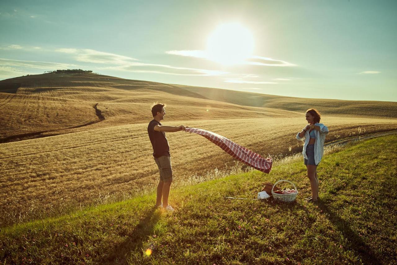 Agriturismo Lunadoro مونتيتشيلو المظهر الخارجي الصورة