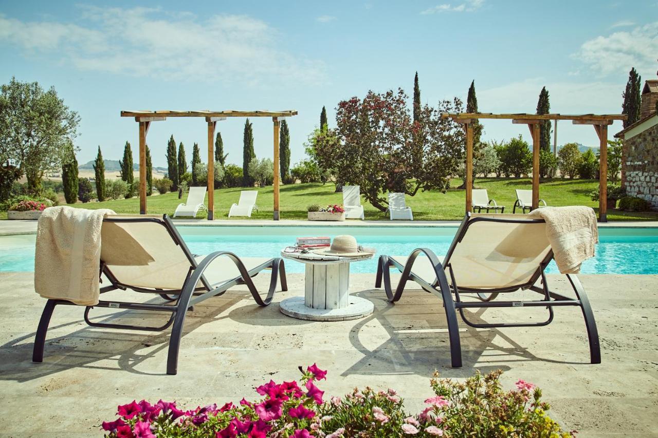 Agriturismo Lunadoro مونتيتشيلو المظهر الخارجي الصورة