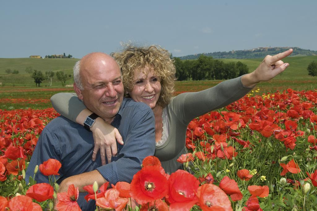 Agriturismo Lunadoro مونتيتشيلو المظهر الخارجي الصورة